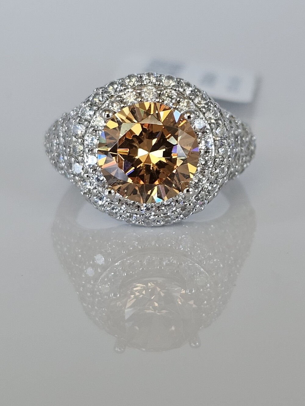 Sparkling Champagne Diamond & White Diamond Simulants Sterling Silver Size 8!